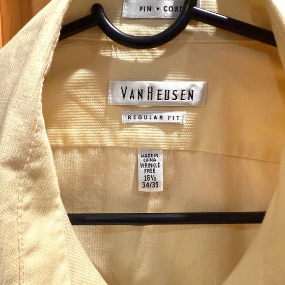 Van Heusen Men's Yellow Button Down Shirt Size 16-1/2 - Picture 2 of 4